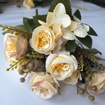 6 глави Изкуствени цветя Букет Рози от Коприна Божур Висококачествени Цветя за Сватба Ваза Офис Хотелски маса Централно декорация на дома
