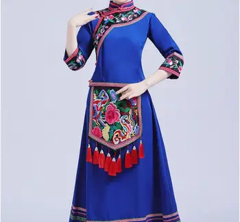Облекло за малцинствата провинция Юнан, Гуейджоу, Дамски облекла за танцови представления